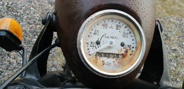 Hala kadar antika ayakta benzersiz eski motosiklet