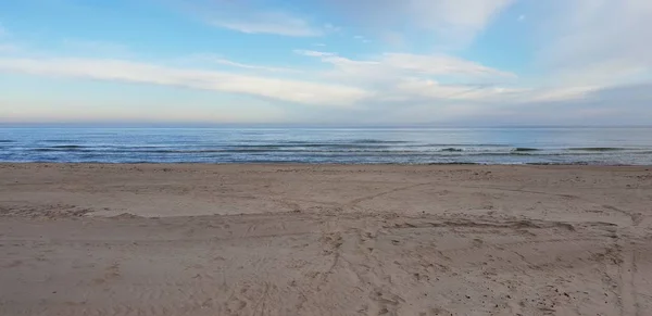 波罗的海的沙丘在早晨 通往海边的小路 — 图库照片