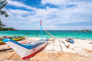 Filipinler Boracay tekne net kristal su