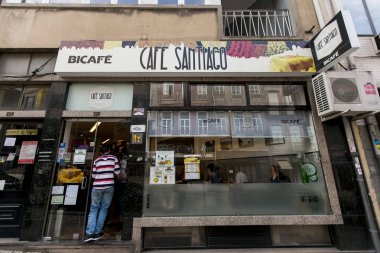 Francesinha Cafe Santiago, Porto, sembolik bir yer vardır 