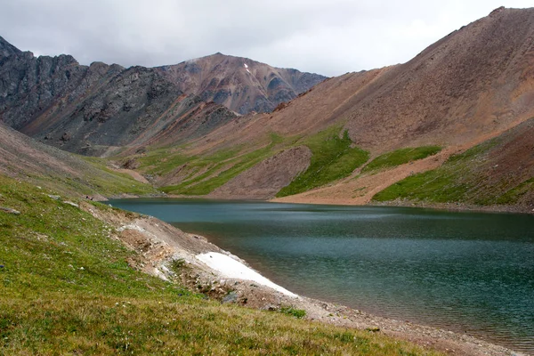 Озеро Горных Духов Алтае Летом — стоковое фото