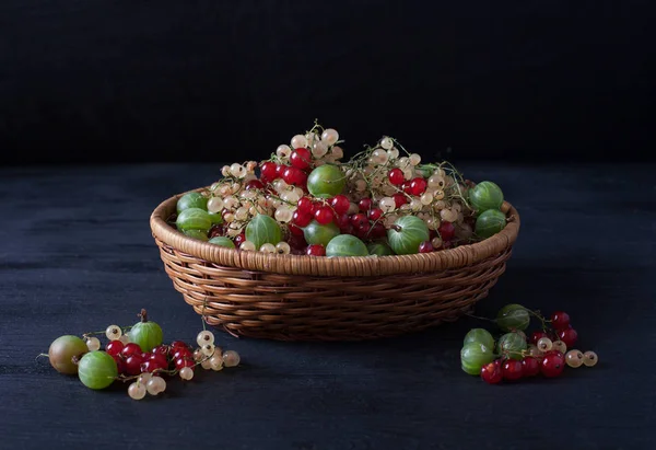 Ripe Berries Red White Currants Gooseberries Basket Black Background — Stock Photo, Image