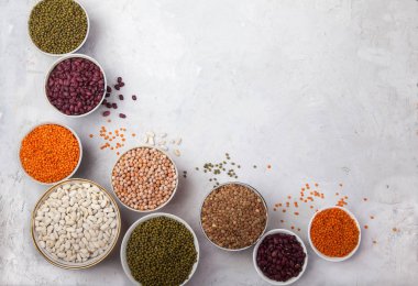 Kırmızı ve beyaz fasulye, yeşil ve kırmızı mercimek, ayçiçeği ve pumpki