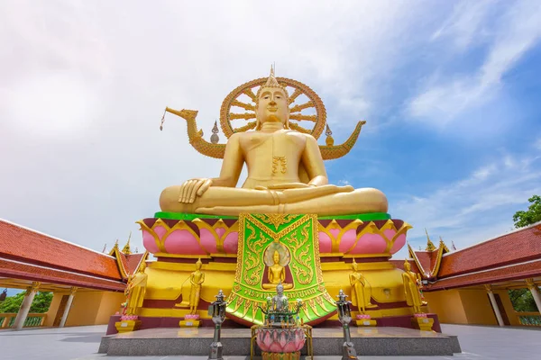 Escena Wat Phra Yai Gran Templo Buda Samui Bajo Cielo —  Fotos de Stock