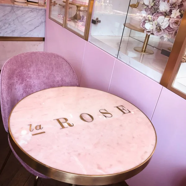 cafe La Rose in Ykaterinburg