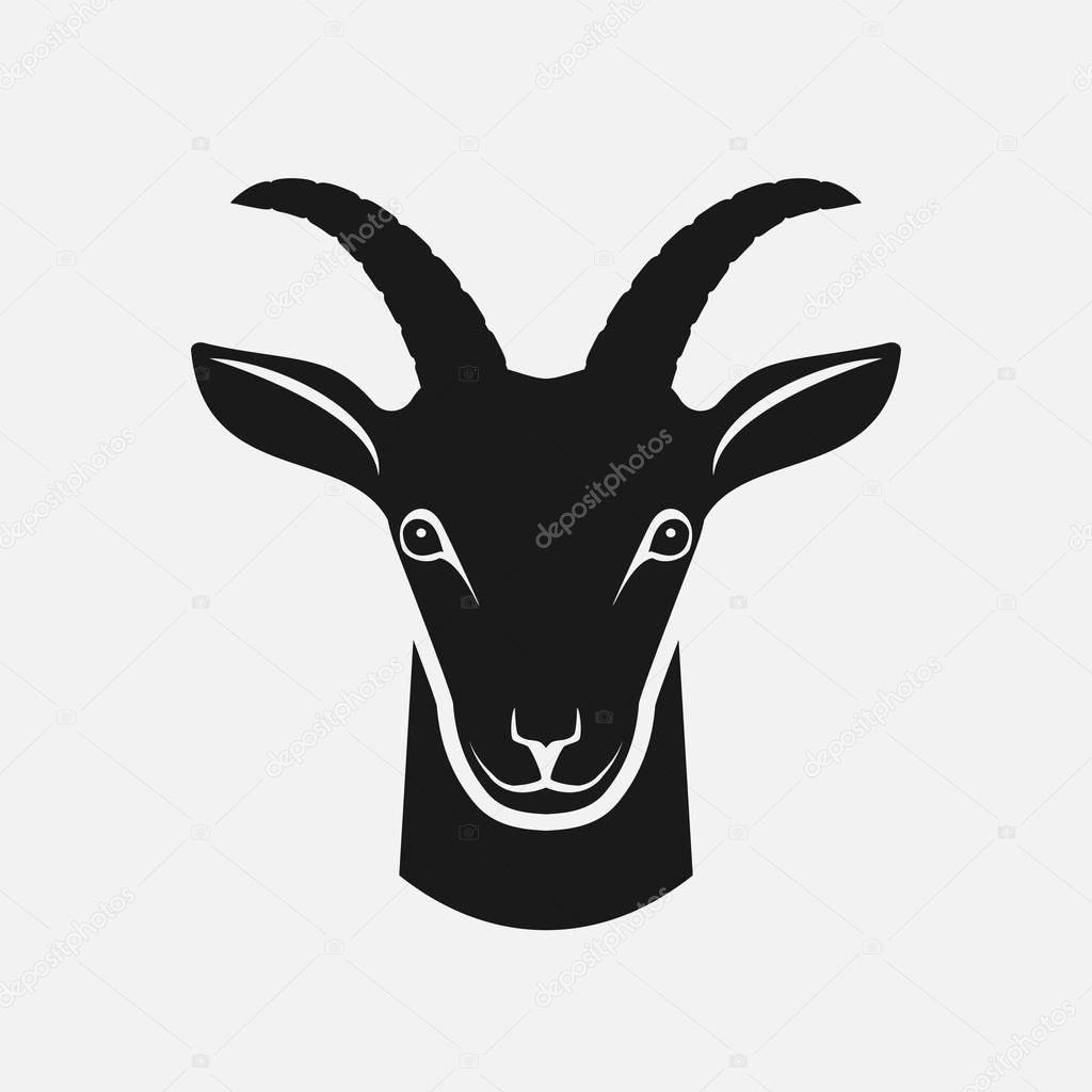 Vettoriale stockTesta di capra sagoma nera. Fattoria icona animale di  ©natbasil #251447098, image size:1024x1024