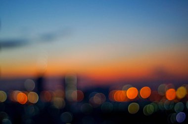 beuatiful gün batımı, şehir ve bokeh