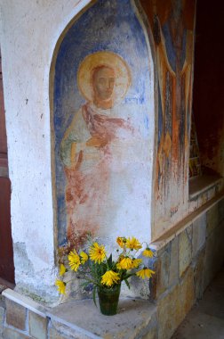 Arapovski Manastırı St. Nedelya Ayazmo ve Simgeler içinde, Assenovgrad yakınlarında, Bulgaristan