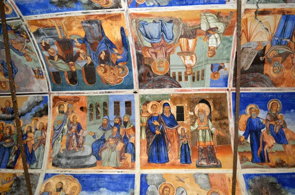 Monasterio Arapovski Nedelya Ayazmo Iconos Interior Cerca Assenovgrad Bulgaria — Foto de Stock
