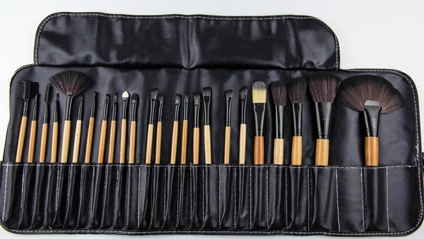 Sistema Cosmético Del Cepillo Puesto Caja Cuero Negra Para Maquillaje —  Fotos de Stock