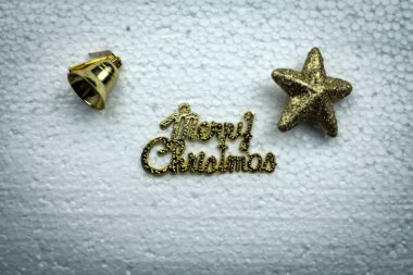 bell ve yıldız ortasında Merry Christms mektububulanık ışık tasarım arka plan, grunge yüzey arka plan, dramatik sesi, soyut sanat tarzı