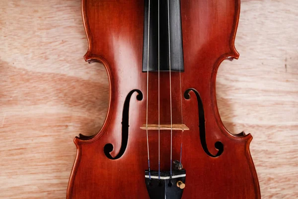 Den Klassiska Violin Sätta Trä Ombord Visa Främre Sideof Akustiskt — Stockfoto