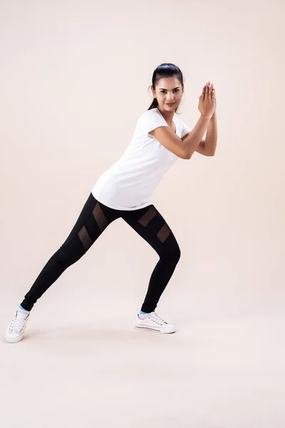 Young Woman Doing Zumba Dance Workout Clapping Hand Point Toe — Stock Photo, Image