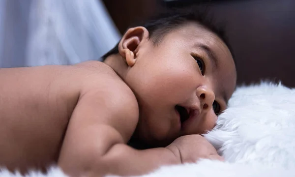 Closeup Face Newborn Baby Silk Velvet Background — Stock Photo, Image