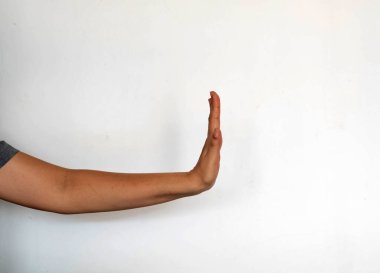 İnsan eliyle yasaklama ve yasaklama işareti, vücut dili