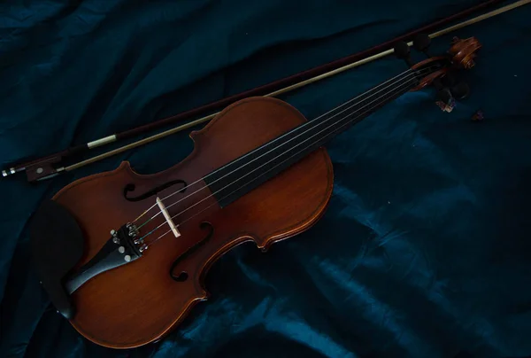 Violin Put Grunge Surface Background Classic Tone — Stock Photo, Image