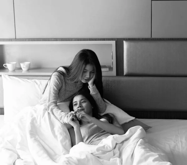 Two Beautiful Ladies Sitting Bed Sweet Romantic Feeling Morning Time — Stock Photo, Image