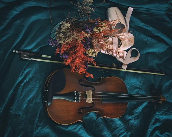 Fondo Abstracto Del Diseño Artístico Los Zapatos Violín Ballet Puestos —  Fotos de Stock