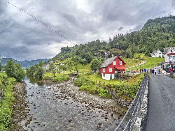 Áthaladó Mesésen Gyönyörű Norvégia — Stock Fotó
