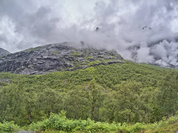 Muhteşem Güzel Norveç Ile Seyahat — Stok fotoğraf