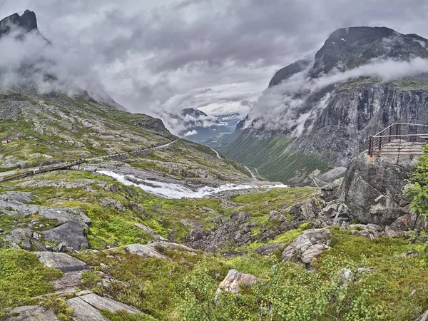 Muhteşem Güzel Norveç Ile Seyahat — Stok fotoğraf