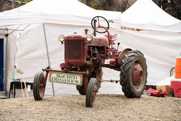 North Plains Usa August 2018 Vintage Tractor Display Garlic Festival — Stock Photo, Image