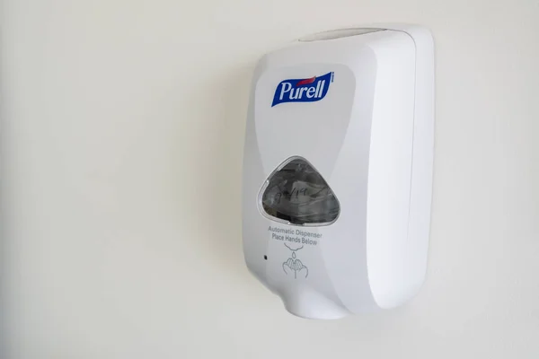 Portland Usa August 2018 Purell Hand Soap Dispenser Wall — Stock Photo, Image