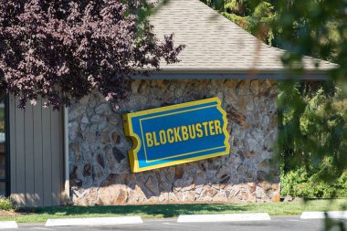 Viraj, veya / ABD - 3 Eylül 2018: Amerika Birleşik Devletleri'nde son kalan Blockbuster mağaza.