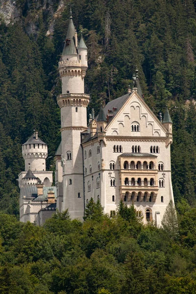 ปราสาท Neuschwanstein ในบาวาเร เยอรมน — ภาพถ่ายสต็อก