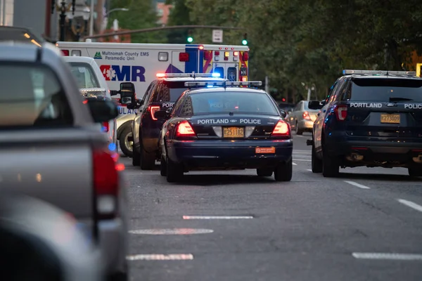 Portland Usa October 2018 Police Ambulance Vehicles Scene Accident — Stock Photo, Image