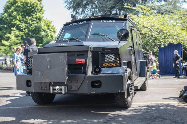 Portland Eller Usa Augusti 2018 Bepansrade Överfall Fordonet Används Swat — Stockfoto