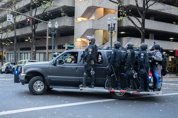 Portland Usa November 2018 Rapid Response Police Unit Civil Disturbance — Stock Photo, Image