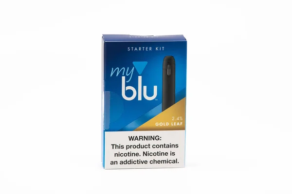 Portland Usa Diciembre 2018 Kit Inicio Cigarrillo Eléctrico Blu Una —  Fotos de Stock