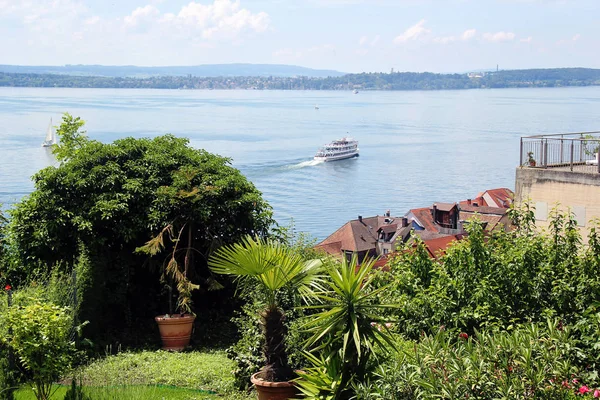 Meersburg üzerinden Konstanz Gölü görünümünü