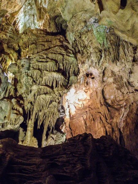 Stalactieten Stalagmieten Grot — Stockfoto