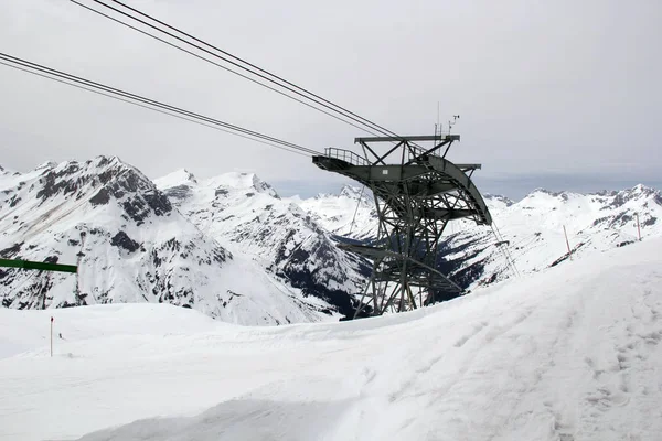 Téléphérique Valey Dans Les Alpes Avec Village Lech — Photo