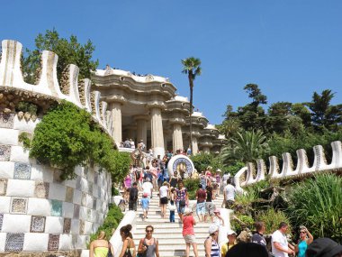 Barselona, İspanya - 14 Ağustos 2012: Barcelona, İspanya 'da Park Guell' de Agave 