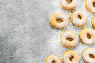 Şekerli tatlı şeker buzlanma ile-üst birçok çörek ile sağlıksız gıda tarzı