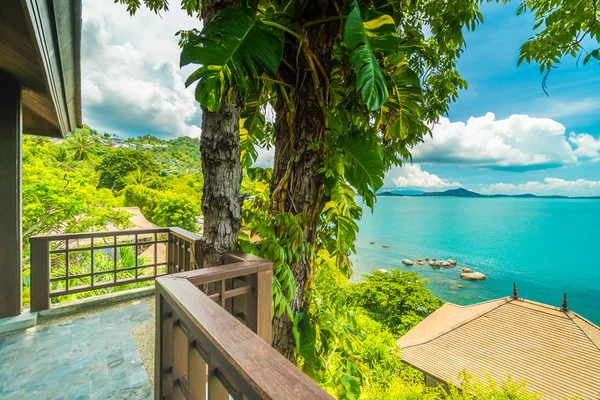 Terras Balkon Met Stoel Rond Prachtige Zee Uitzicht Oceaan Voor — Stockfoto