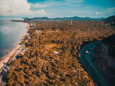 Plaj ve deniz chumphon İl Tayland seyahat ve tatil için güzel havadan görünümü