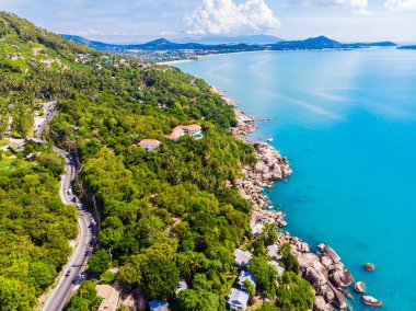 Güzel tropikal plaj ve deniz hurma ve koh samui Adası seyahat ve tatil için diğer ağacında havadan görünümü
