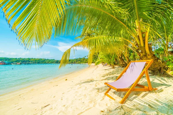 Belle Plage Tropicale Mer Avec Cocotier Dans Île Paradisiaque Pour — Photo