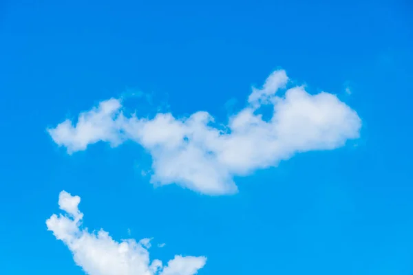 Piękny Biały Chmury Tle Błękitnego Nieba — Zdjęcie stockowe