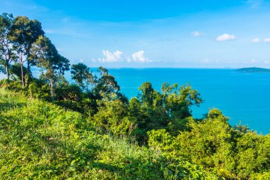 Nokta matsee deniz ve dağ ile Tayland chumphon ilinde görüntülemek