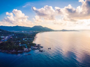 Plaj ve deniz ya da okyanus koh samui Adası Tayland seyahat ve tatil için güzel havadan görünümü