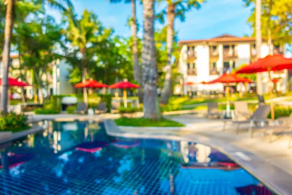 Soyut bulanıklık ve ufuk güzel açık yüzme havuzunda otel ve tatil seyahat ve tatil için