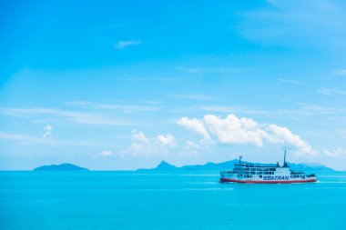 Koh Samui Adası, Tayland - 14 Mayıs 2018: Tayland Koh Samui Adası'na Seatran feribot taşıma yolcu Donsak iskele Surat Thani Eyaleti