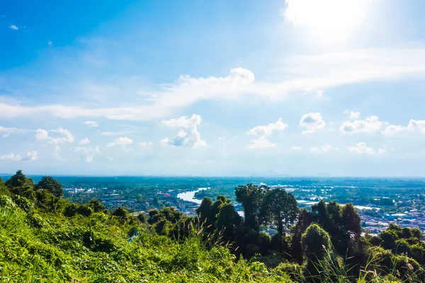 Nokta matsee deniz ve dağ ile Tayland chumphon ilinde görüntülemek