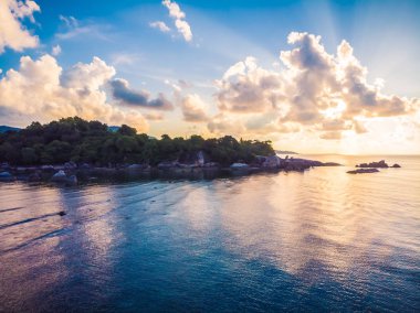 Plaj ve deniz ya da okyanus koh samui Adası Tayland seyahat ve tatil için güzel havadan görünümü