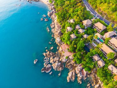 Güzel tropikal plaj ve deniz hurma ve koh samui Adası seyahat ve tatil için diğer ağacında havadan görünümü